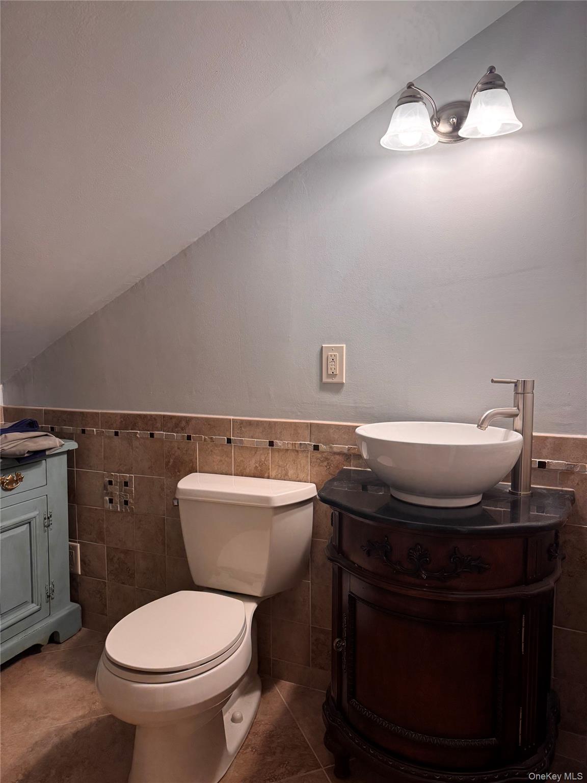 62 Warwick Road 1 Island Park Island Park, NY 11558