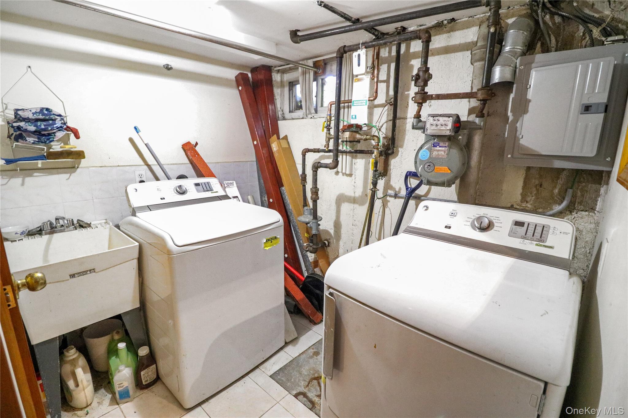 21115 48th Avenue Bayside Bayside, NY 11364