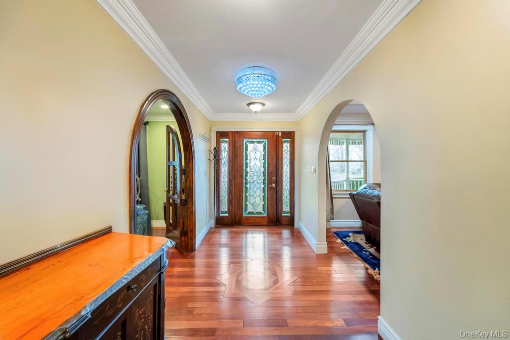 277 Clocks Boulevard East Massapequa, NY 11758