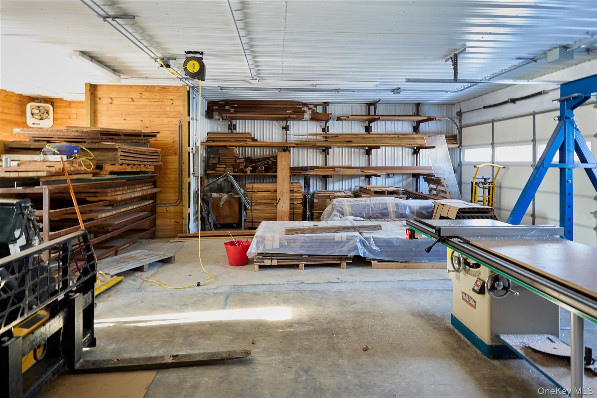 2948 State Route 94 Out of NYC Chester, NY 10918