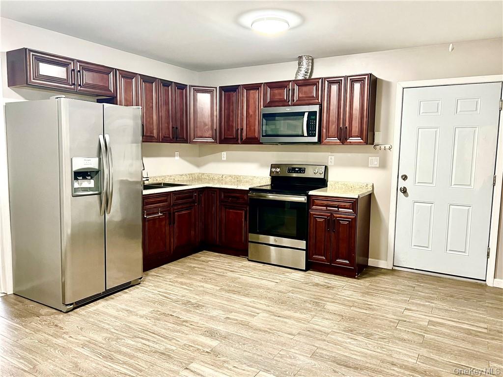 108 North Street 301 Out of NYC Middletown, NY 10940