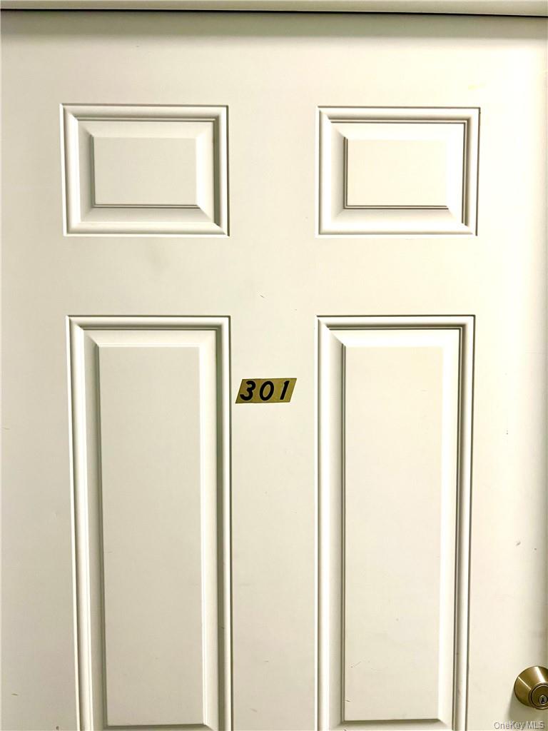 108 North Street 301 Out of NYC Middletown, NY 10940