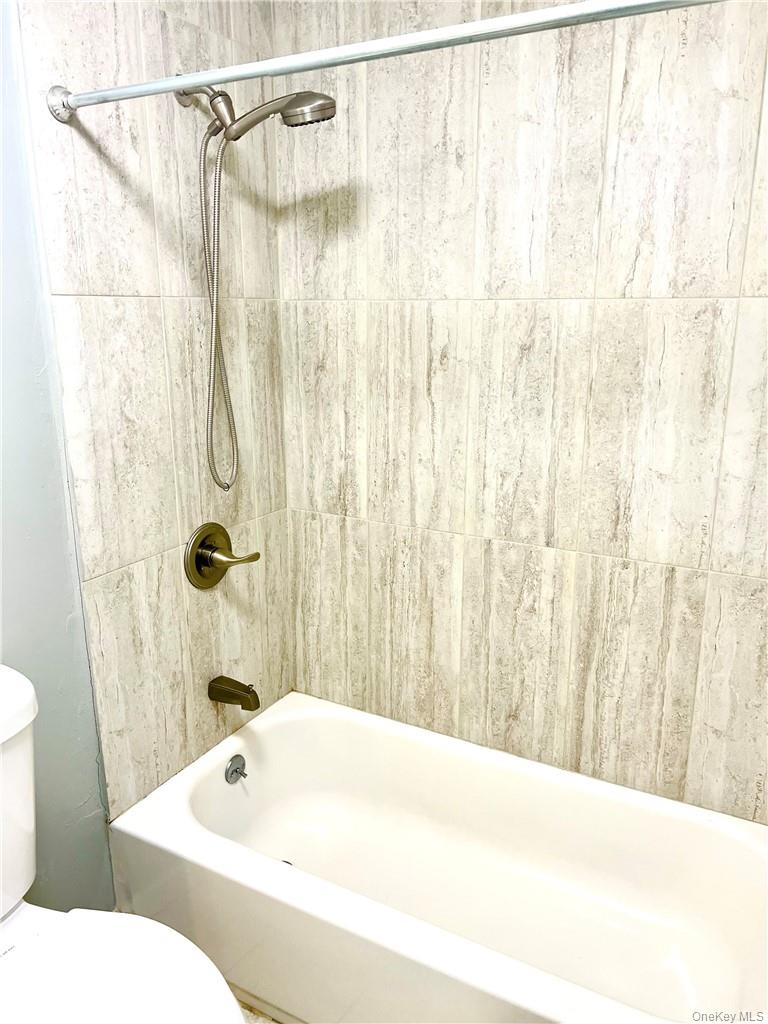 108 North Street 301 Out of NYC Middletown, NY 10940