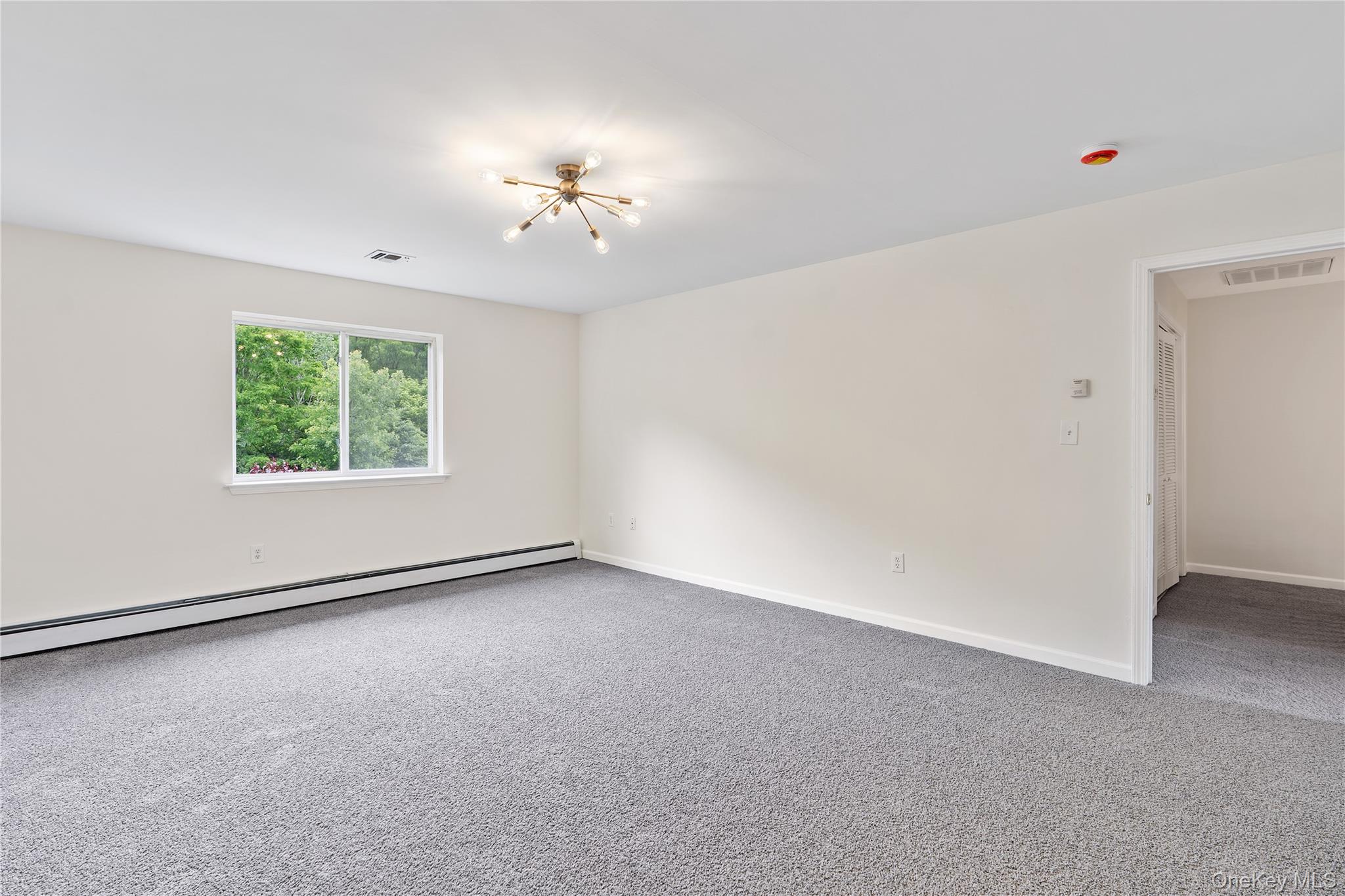 221 Tamerisk Lane Out of NYC New Windsor, NY 12553