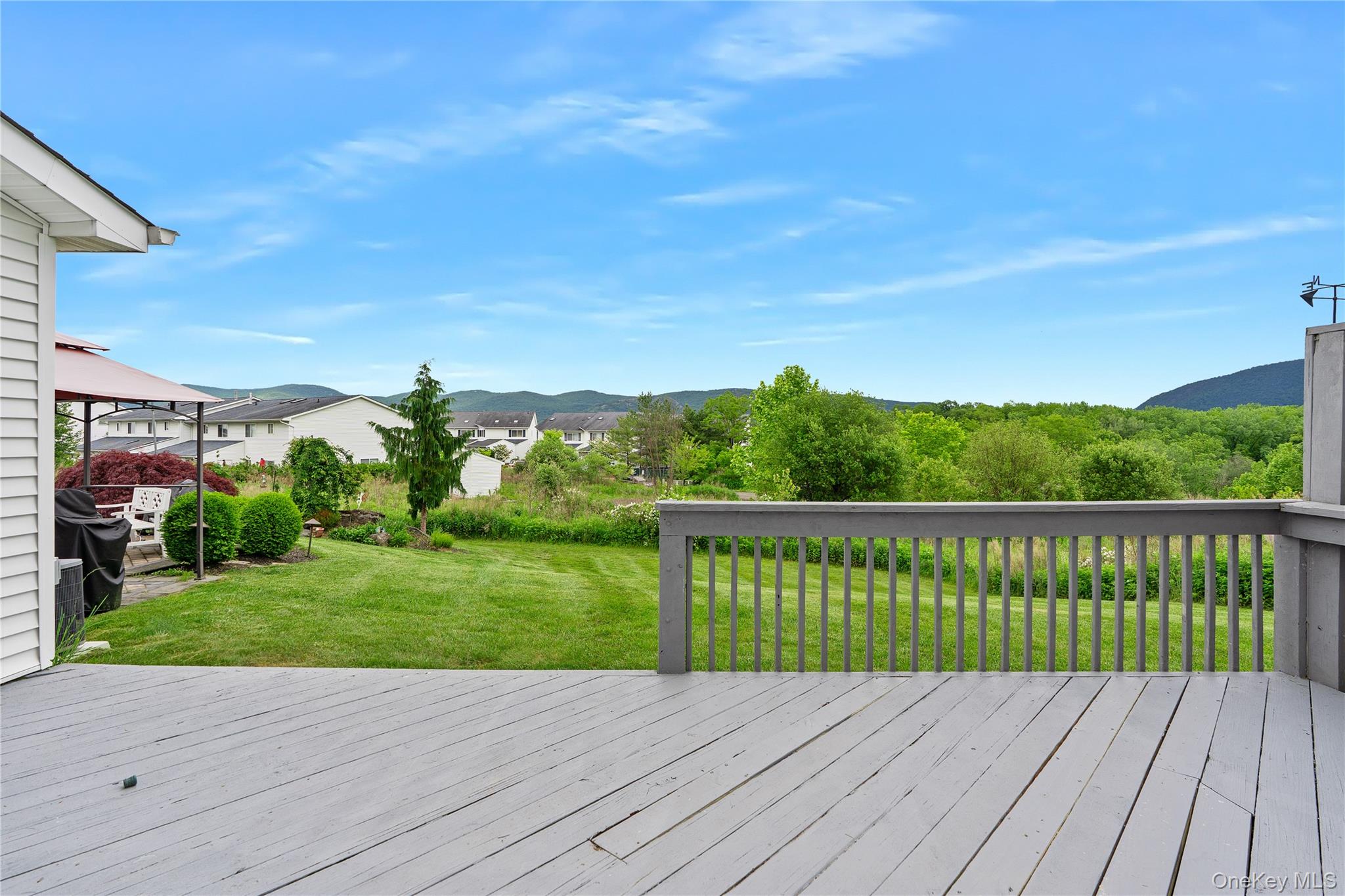 221 Tamerisk Lane Out of NYC New Windsor, NY 12553