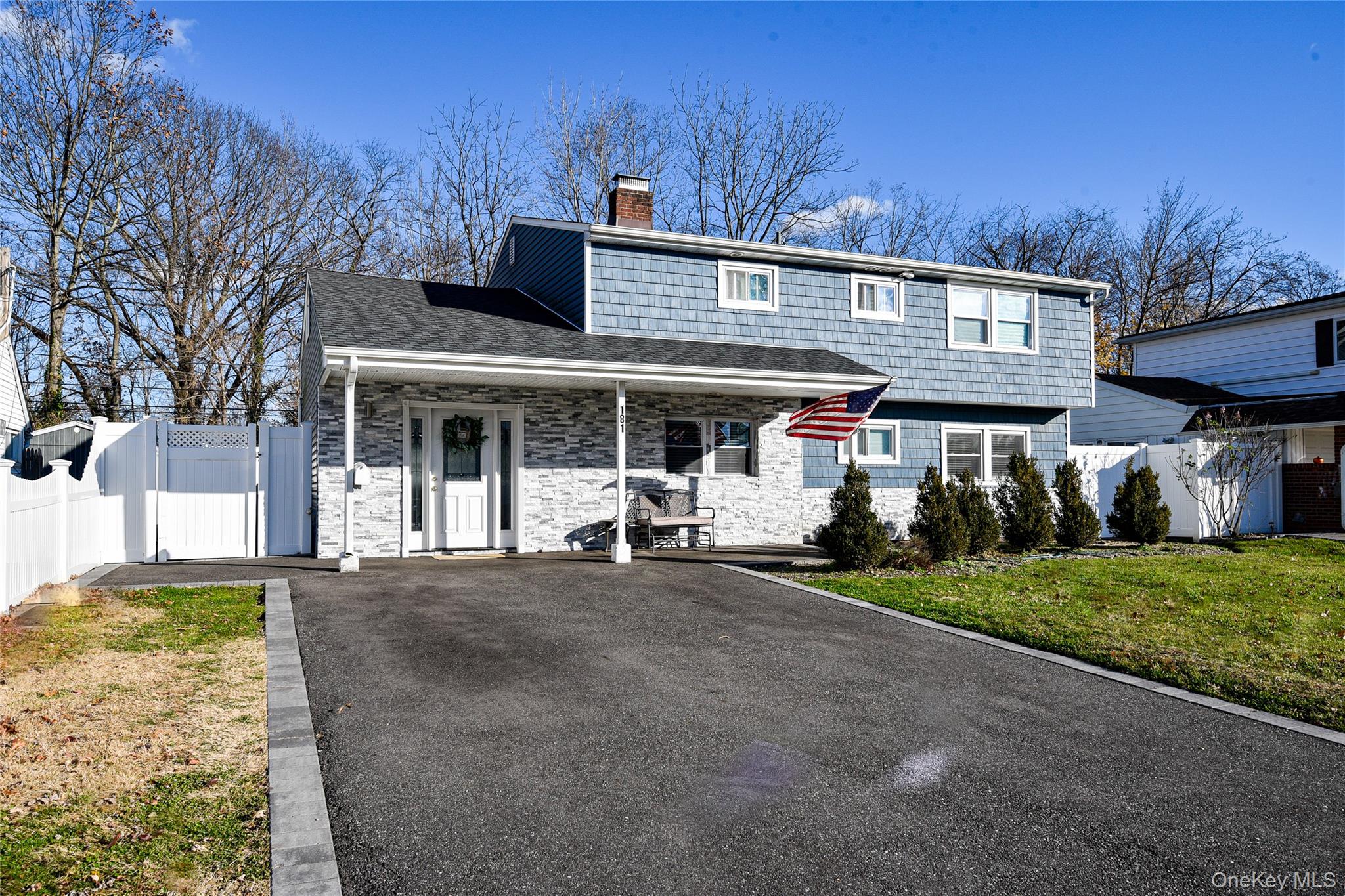 181 Friends Lane Westbury Westbury, NY 11590