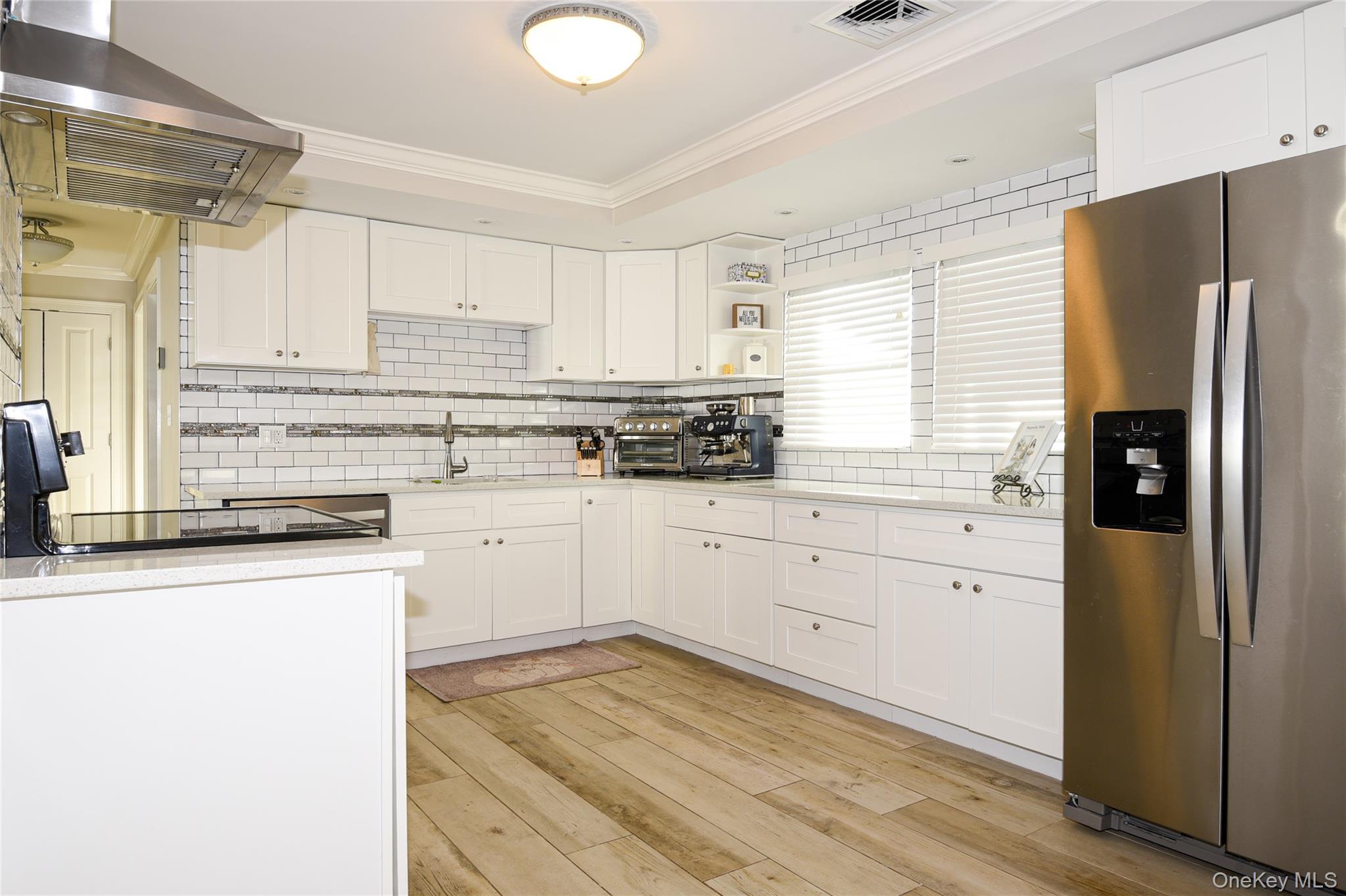 181 Friends Lane Westbury Westbury, NY 11590