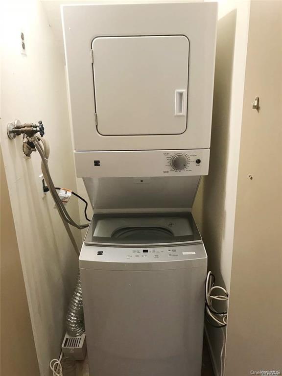 130 S Middle Neck Road 2 Great Neck Great Neck, NY 11021