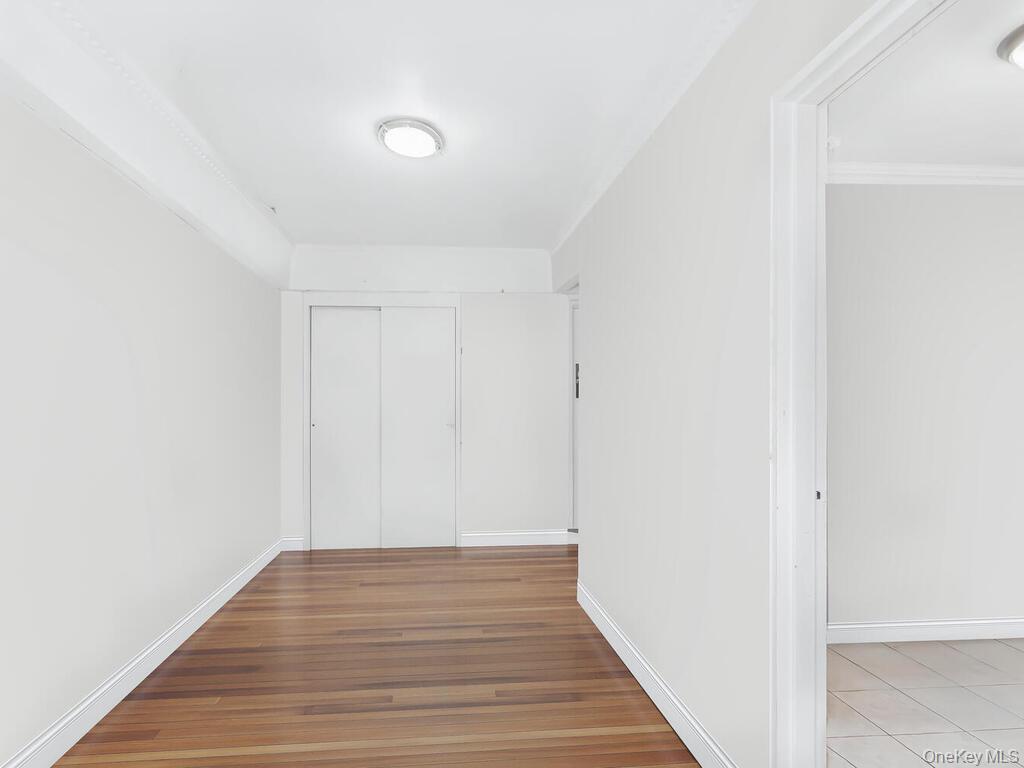 1475 Thieriot Avenue 5-N Bronx, NY 10460