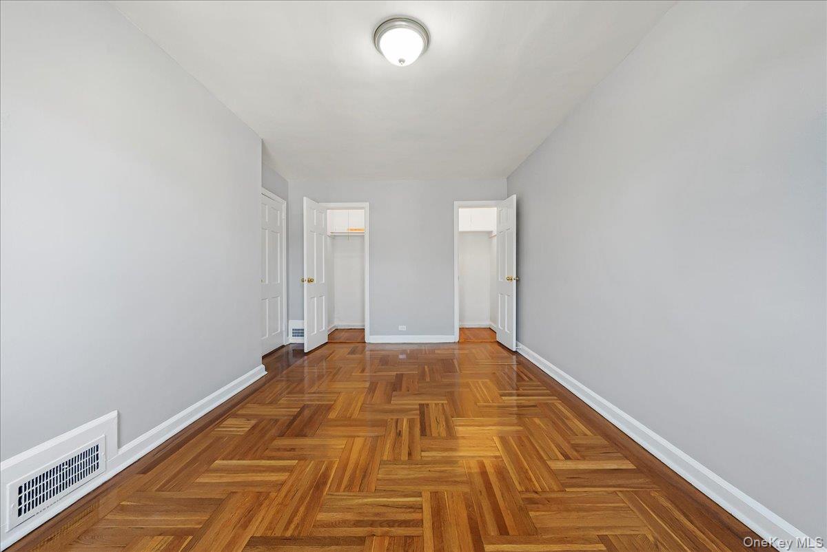 4309 Edson Avenue Bronx, NY 10466