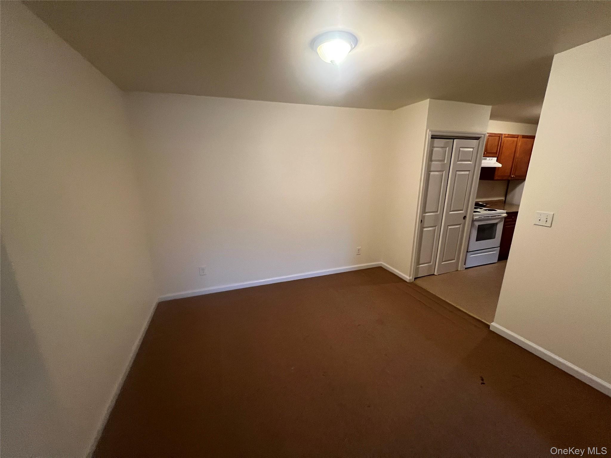 408 Carpenter Avenue 24 Out of NYC Newburgh, NY 12550