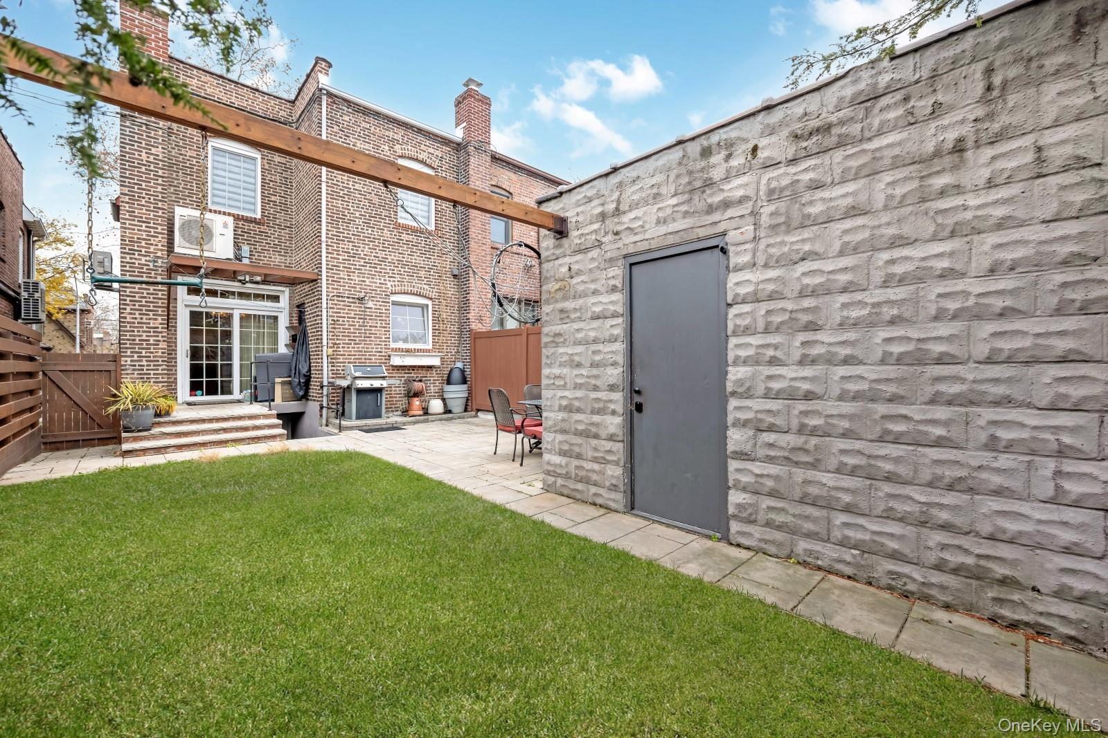 64-68 83rd Place Middle Village Middle Village, NY 11379