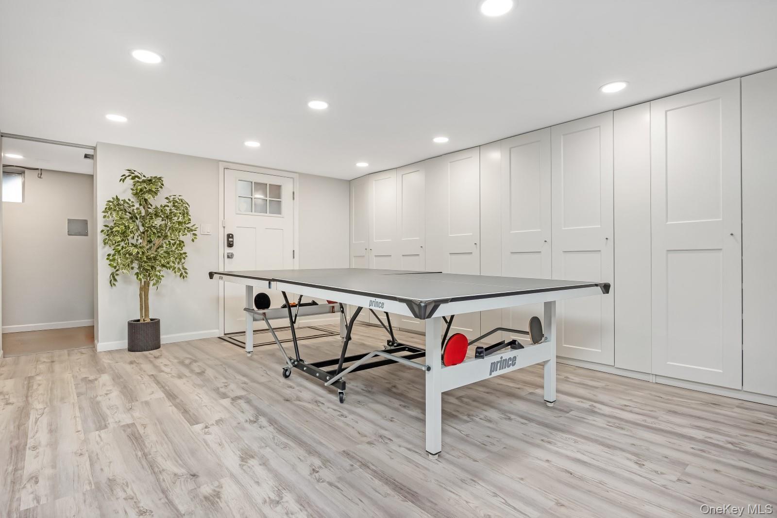 64-68 83rd Place Middle Village Middle Village, NY 11379