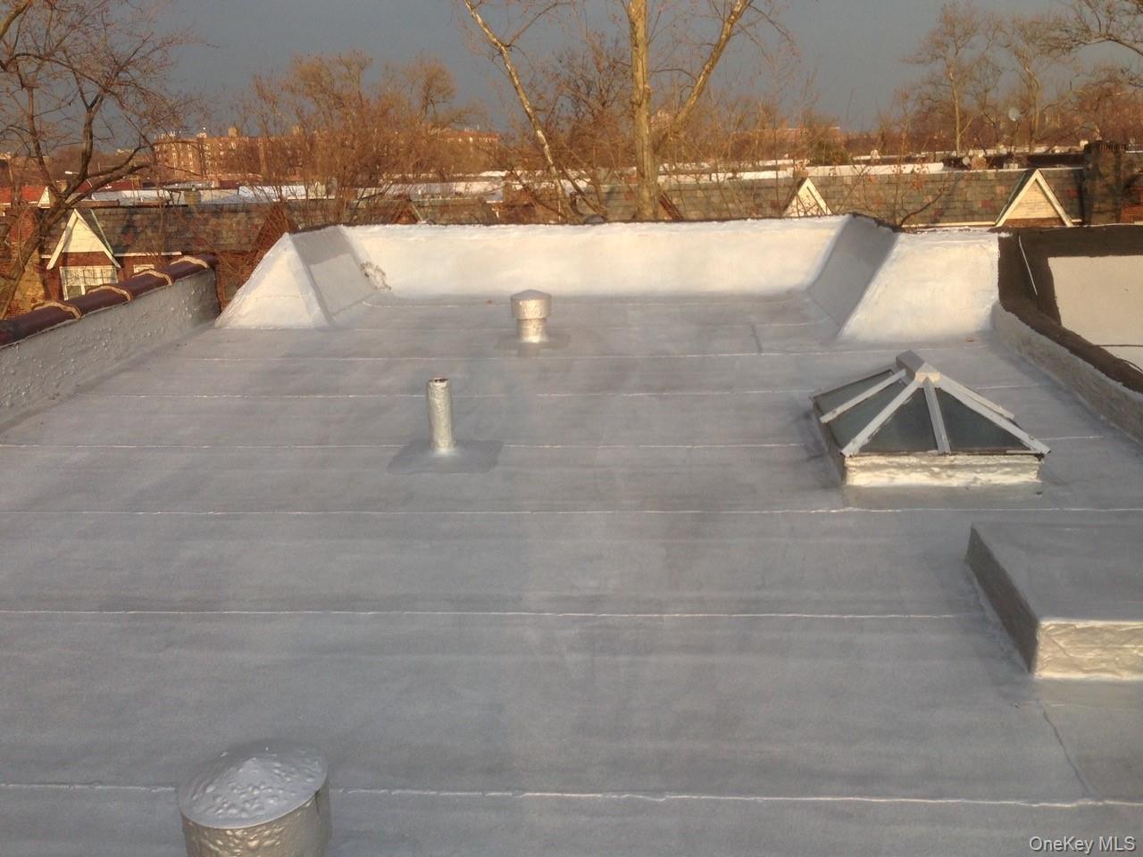 64-68 83rd Place Middle Village Middle Village, NY 11379