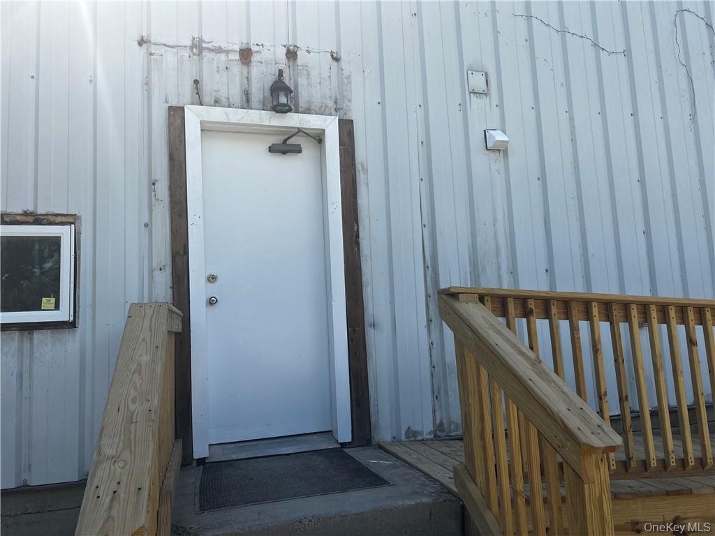 21 Boniface Drive Out of NYC Pine Bush, NY 12566