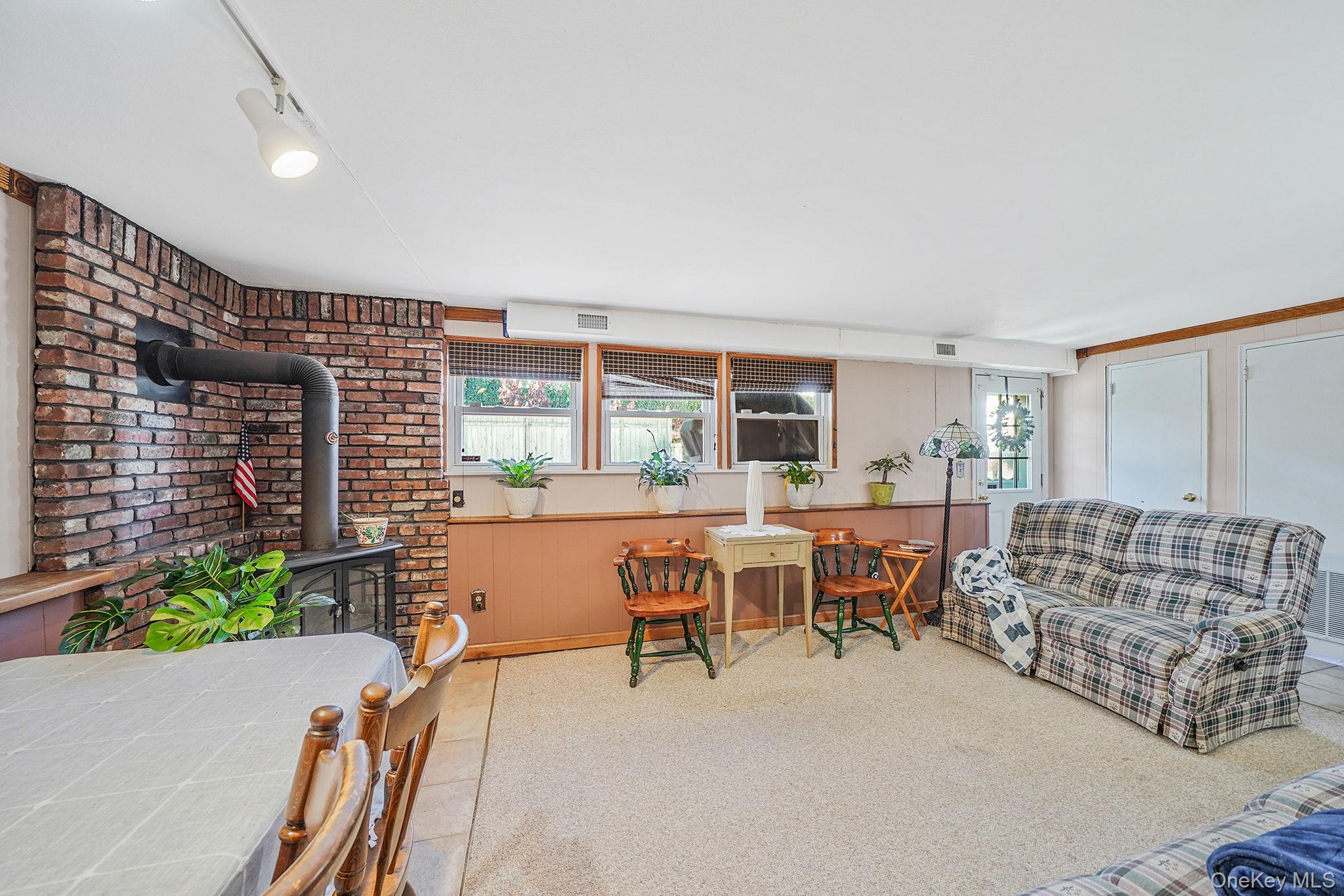 45 Huron Street Port Jefferson Station, NY 11776