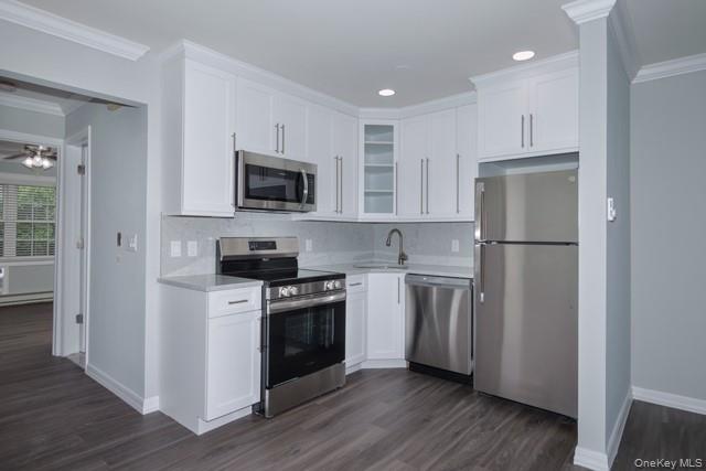 241 West Main Street 5 Bay Shore Bay Shore, NY 11706