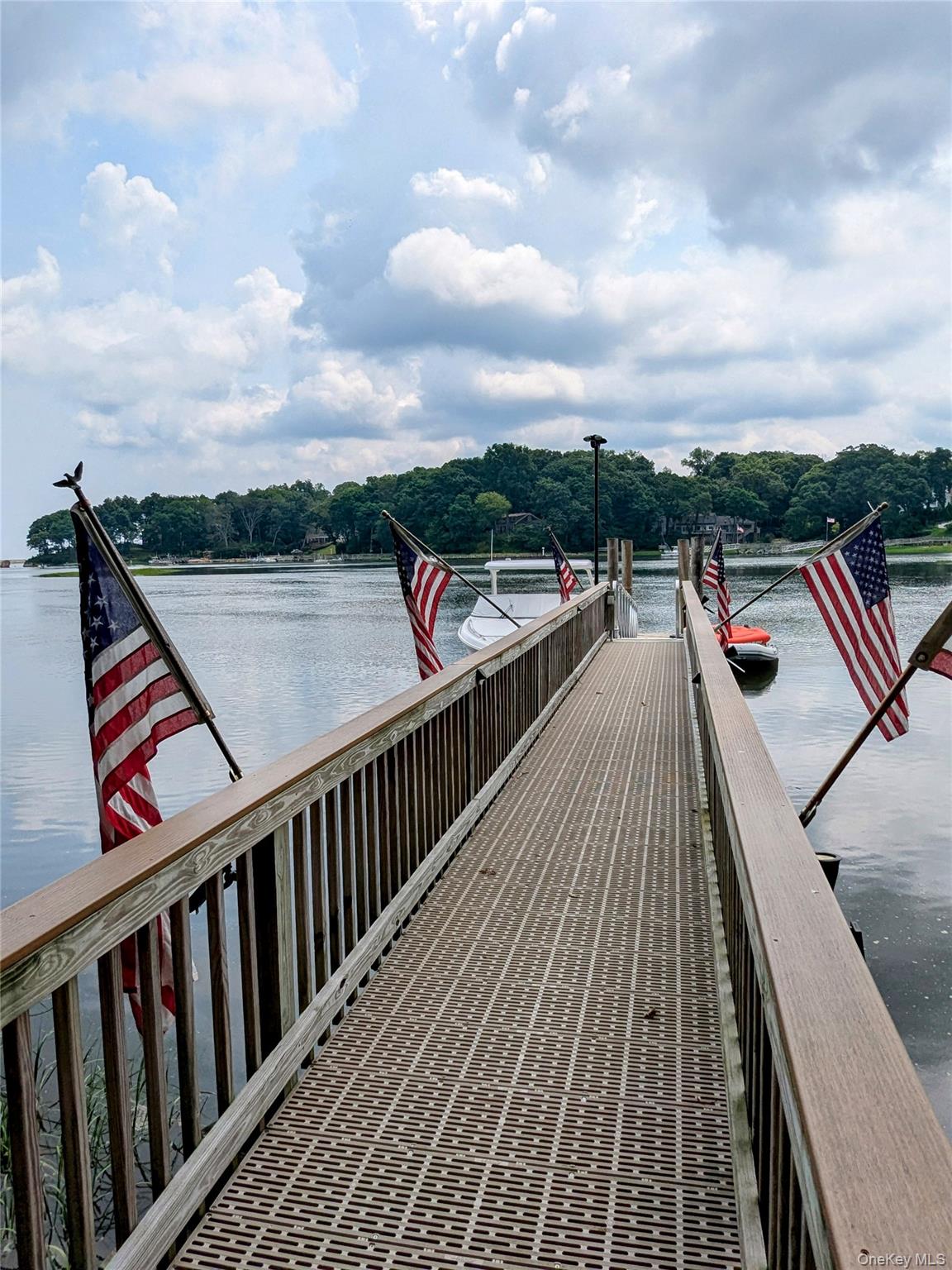 175 Old Field Road Old Field Old Field, NY 11733