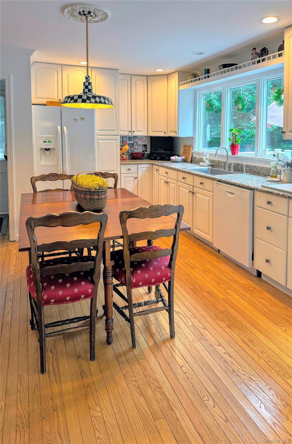 175 Old Field Road Old Field Old Field, NY 11733