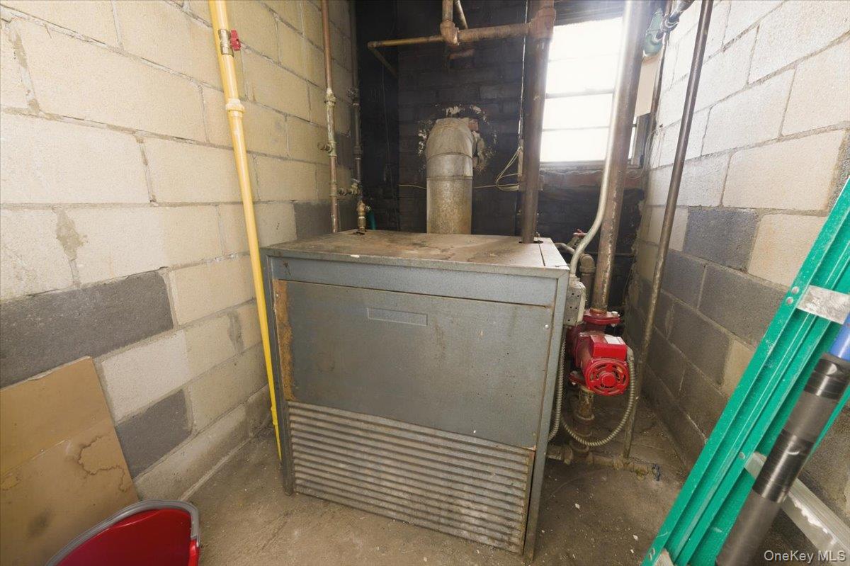 24-60 81st Street East Elmhurst East Elmhurst, NY 11370