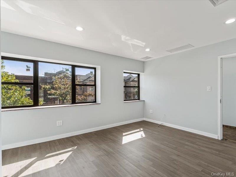 58-34 59 Street 2 Maspeth Maspeth, NY 11378