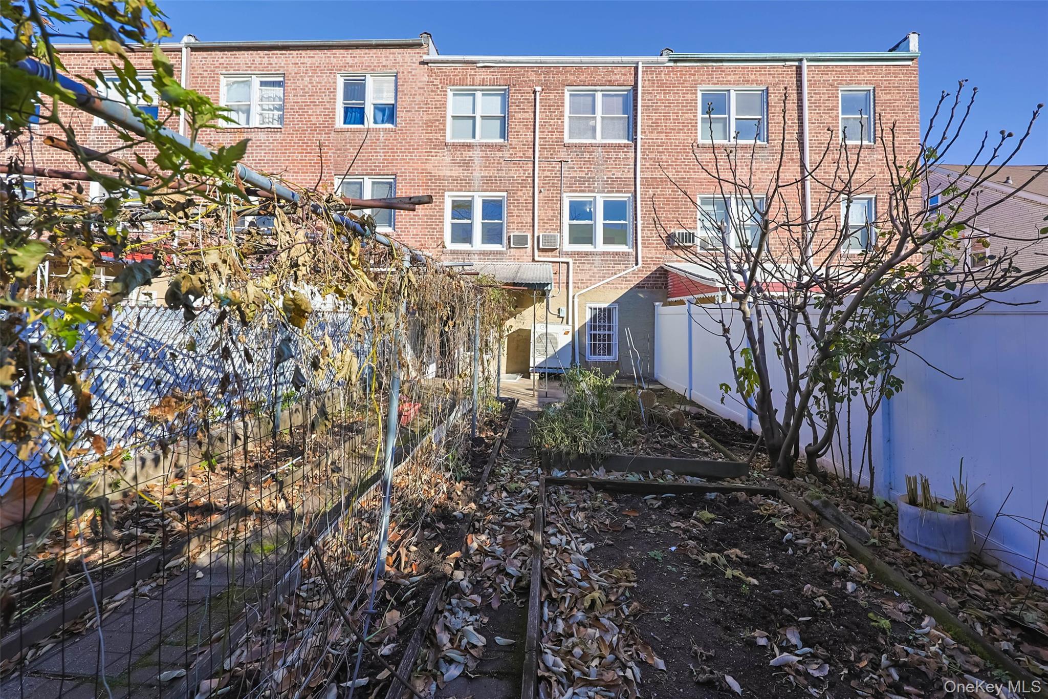 8010 165th Street Flushing Flushing, NY 11432