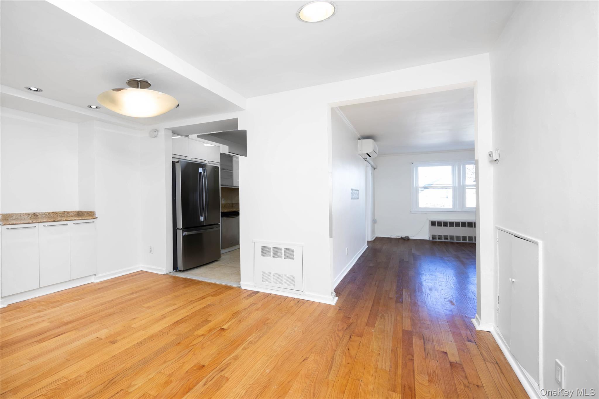 8010 165th Street Flushing Flushing, NY 11432