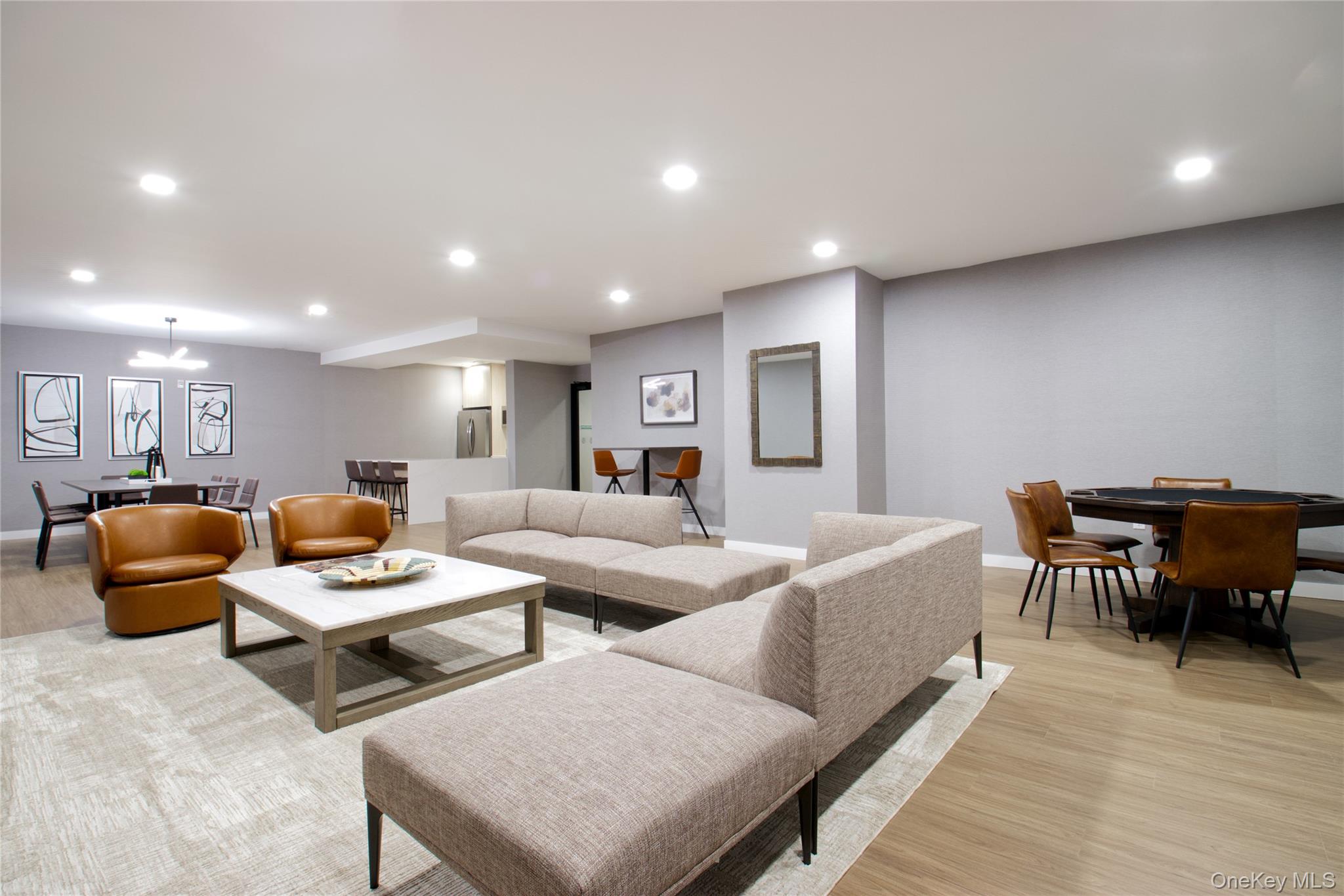 333 Warner Avenue 410 Roslyn Roslyn, NY 11576