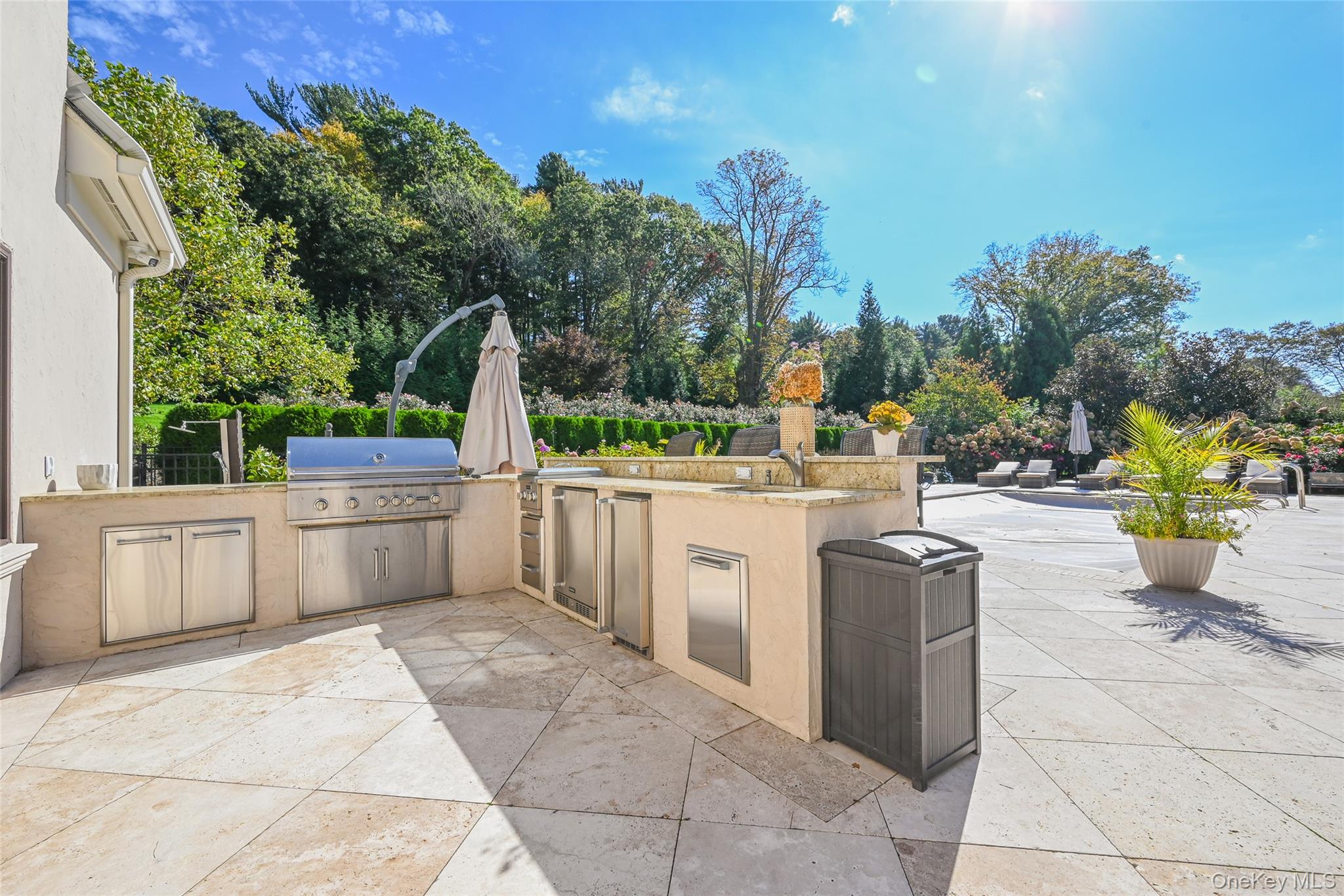 15 High Ridge Lane Matinecock Matinecock, NY 11771