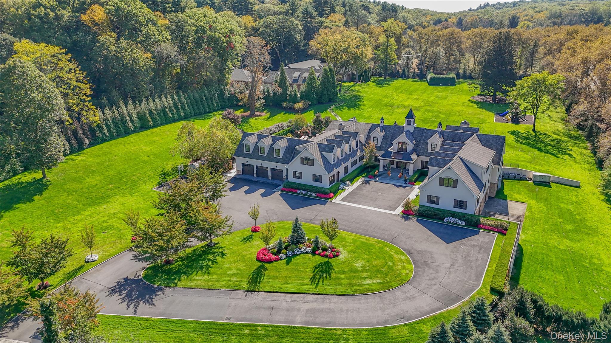 15 High Ridge Lane Matinecock Matinecock, NY 11771