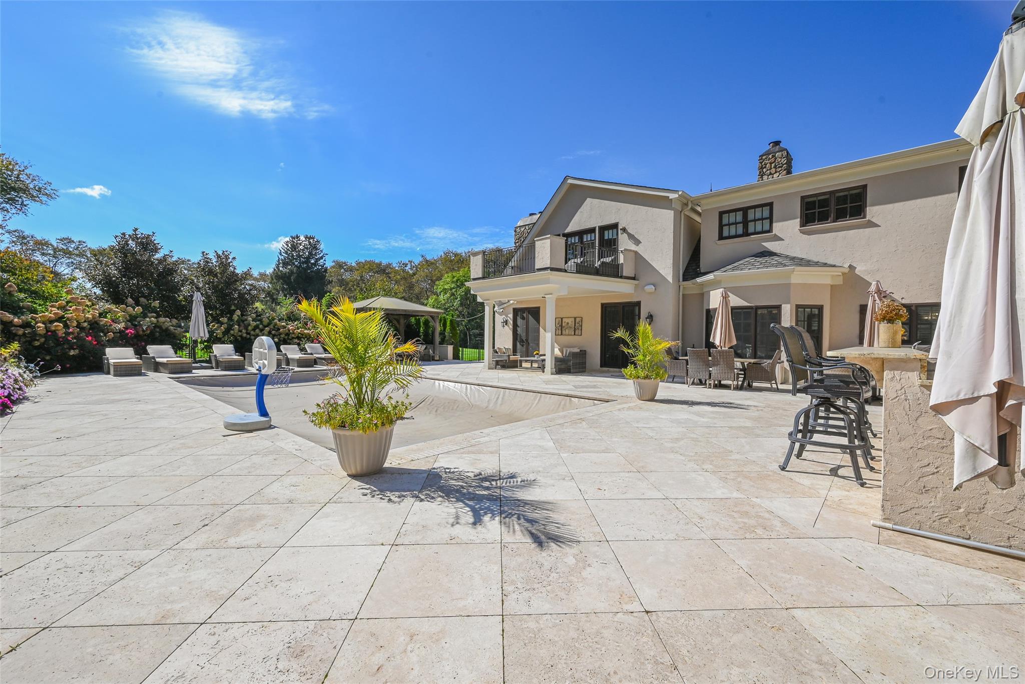 15 High Ridge Lane Matinecock Matinecock, NY 11771