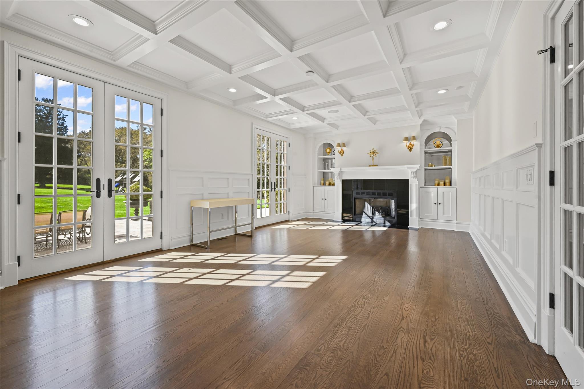 15 High Ridge Lane Matinecock Matinecock, NY 11771