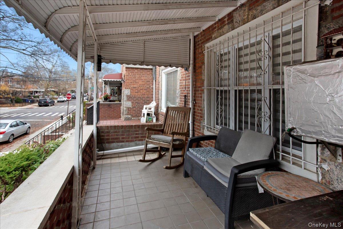 6409 78th Street Middle Village Middle Village, NY 11379