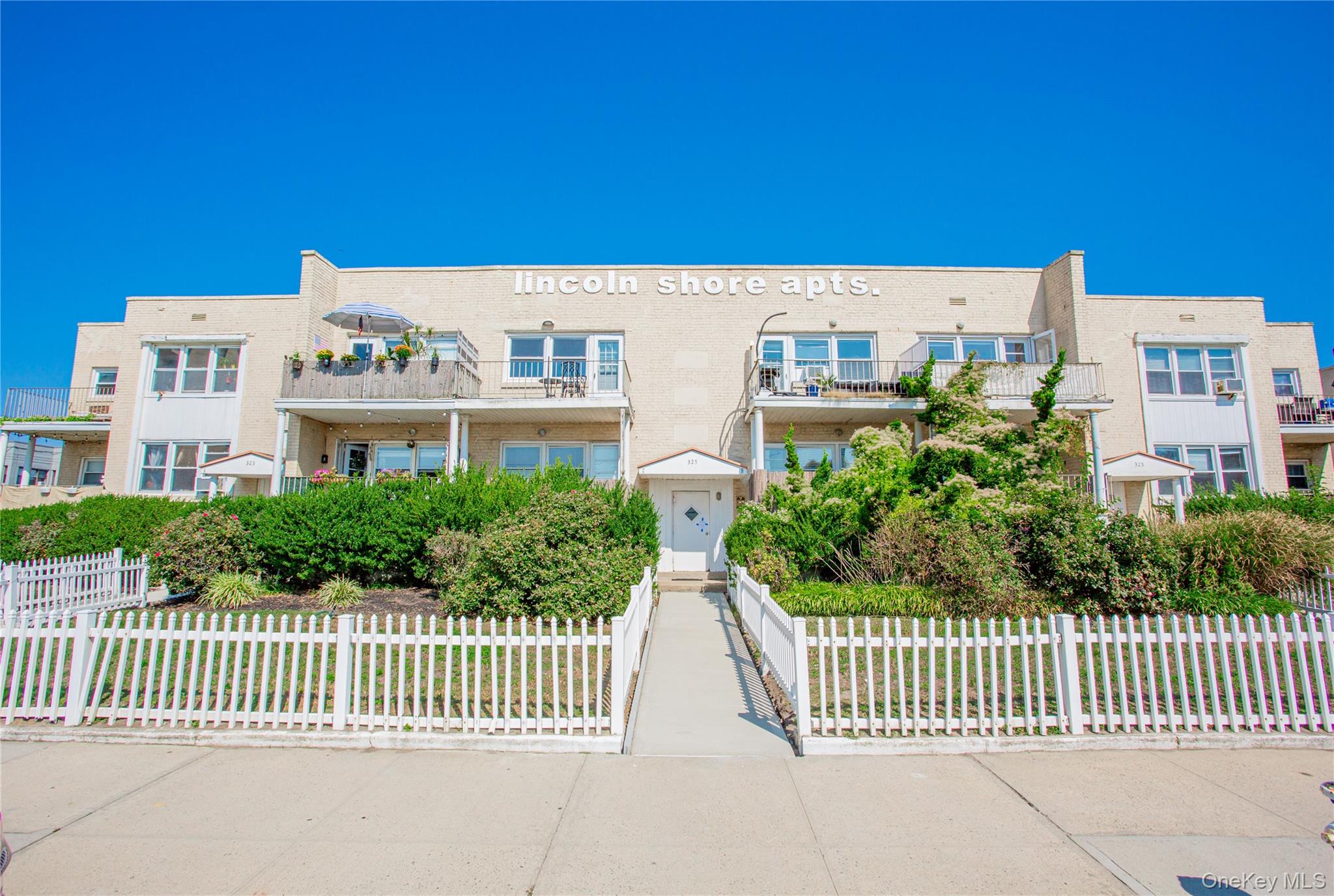345 Shore Road 1-E Long Beach Long Beach, NY 11561
