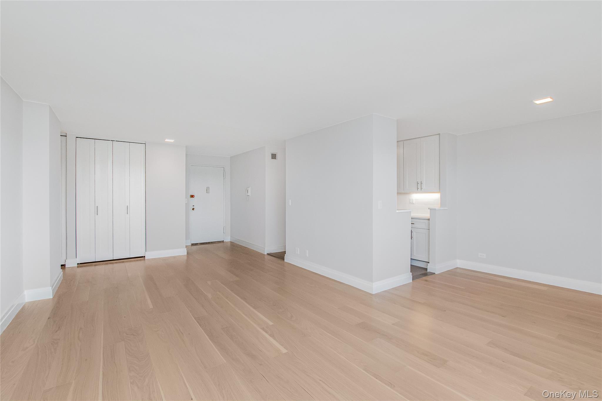 3671 Hudson Manor Terrace 14-B Bronx, NY 10463