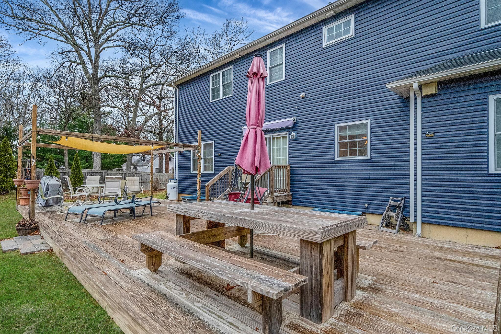 152 Wood Centereach Centereach, NY 11720