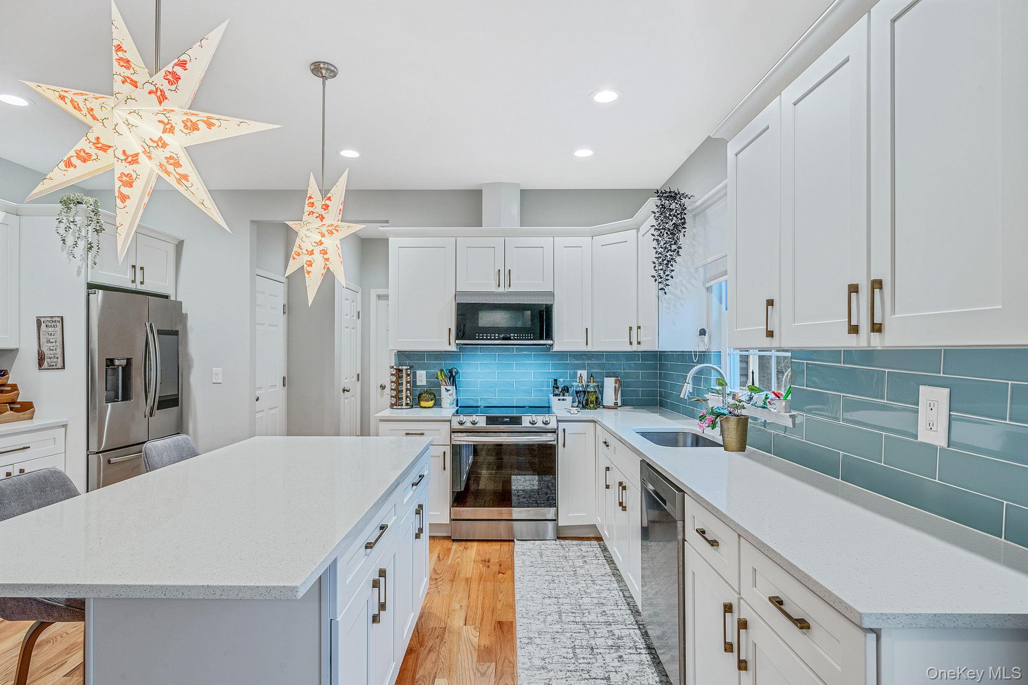 152 Wood Centereach Centereach, NY 11720