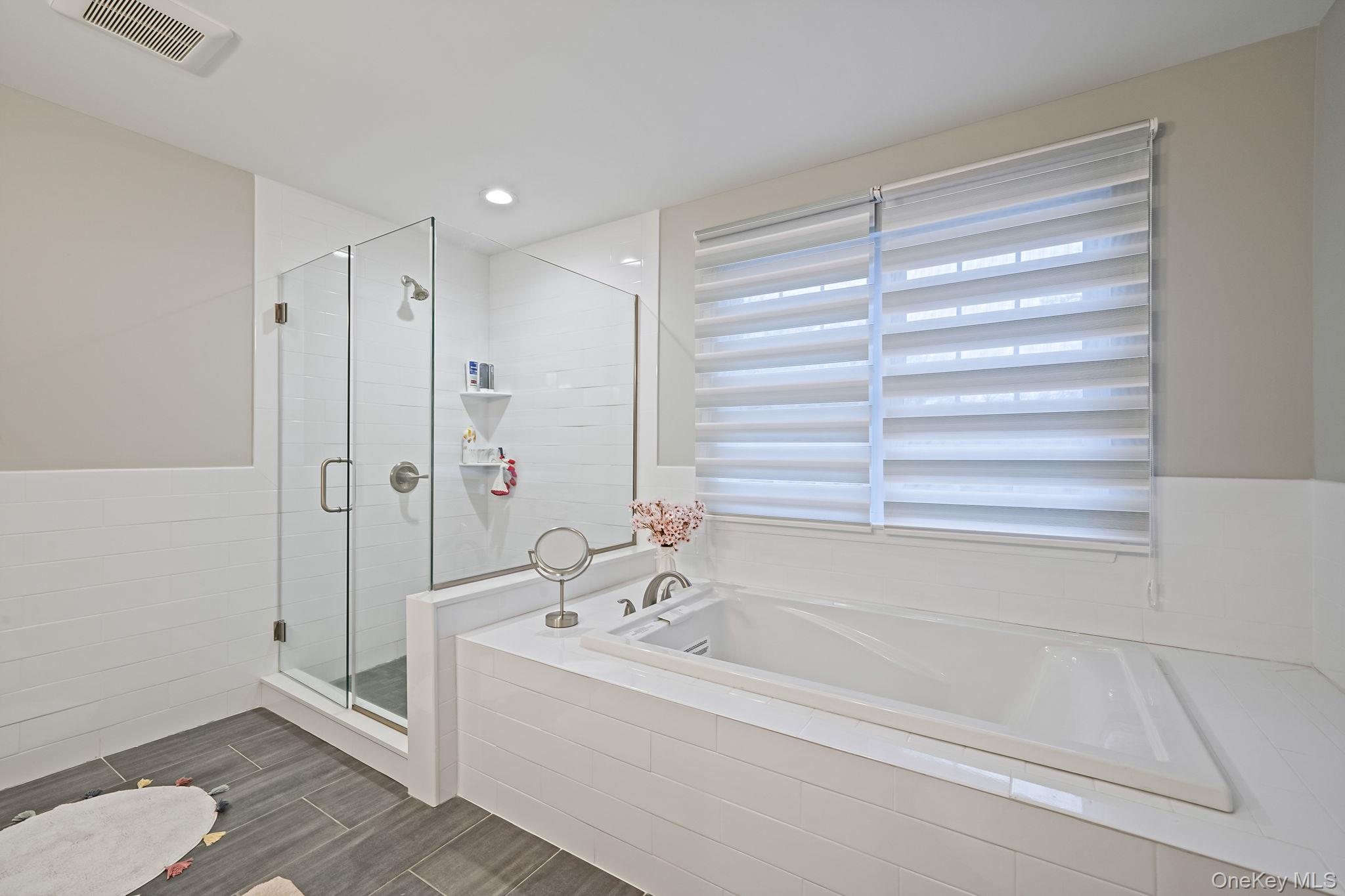 152 Wood Centereach Centereach, NY 11720