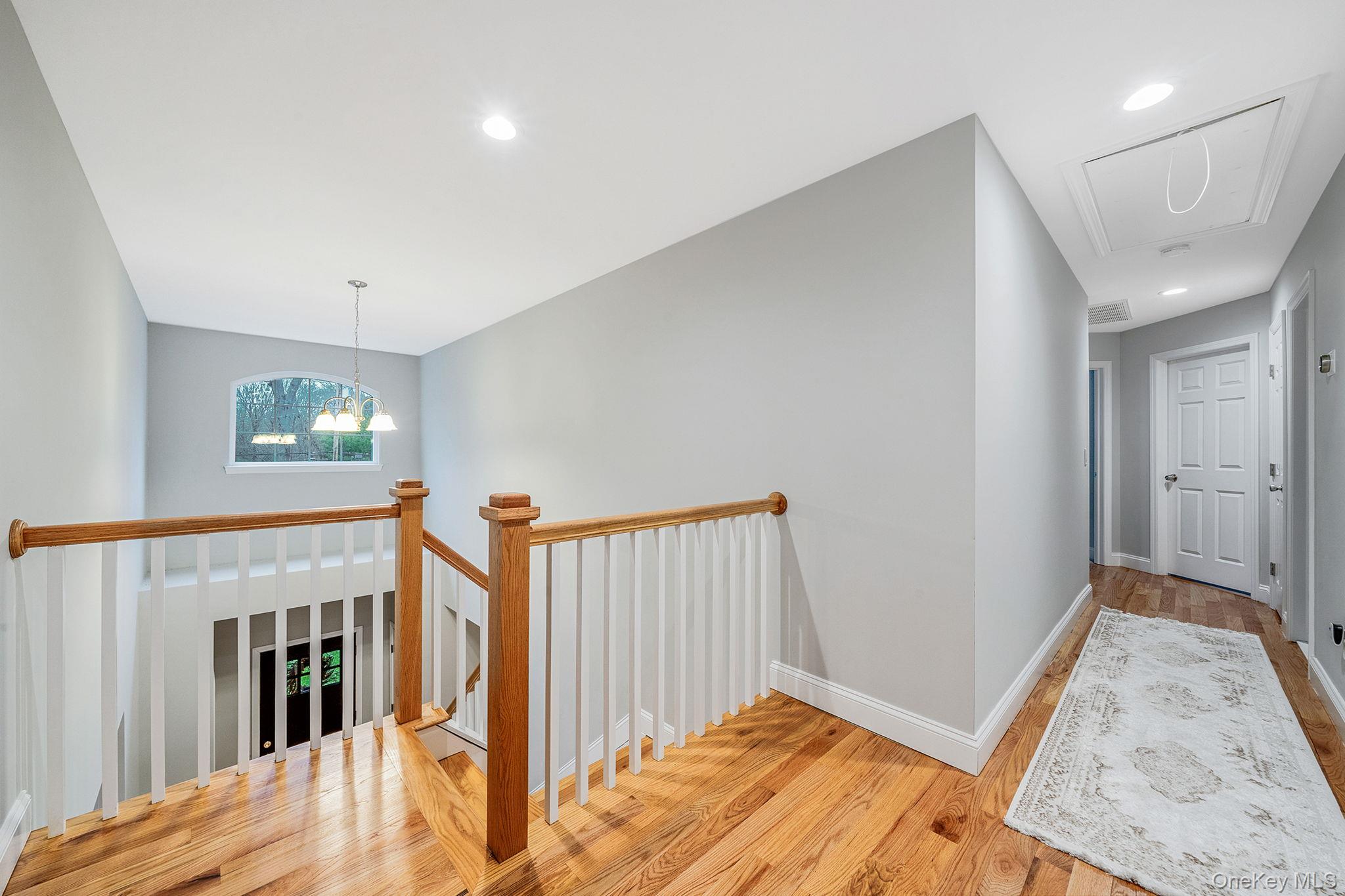 152 Wood Centereach Centereach, NY 11720