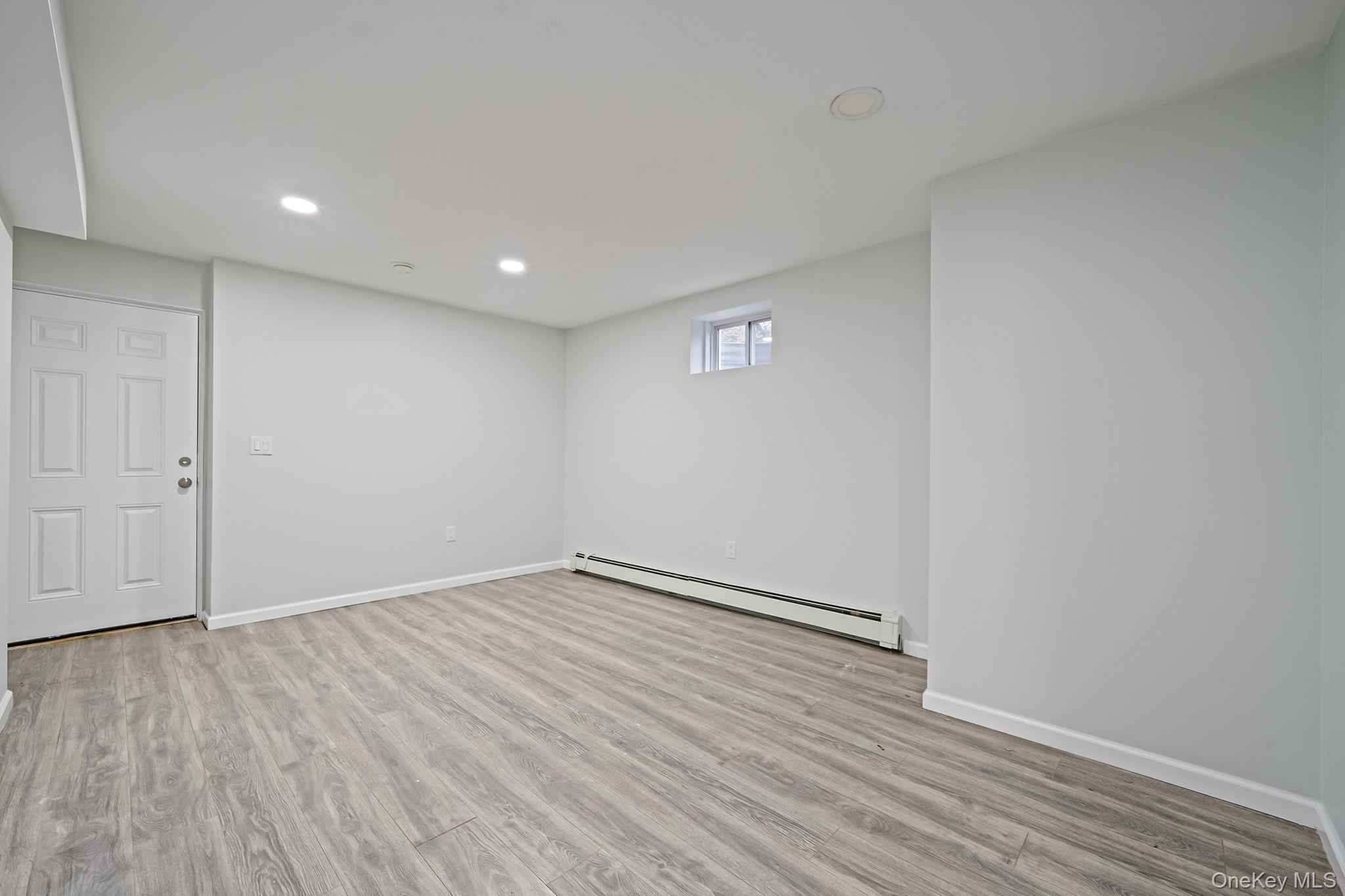 152 Wood Centereach Centereach, NY 11720