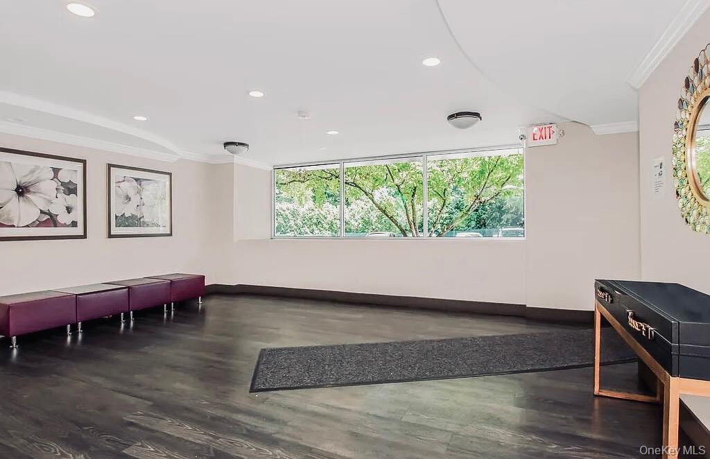 1 Balint Drive 366 Yonkers Yonkers, NY 10710