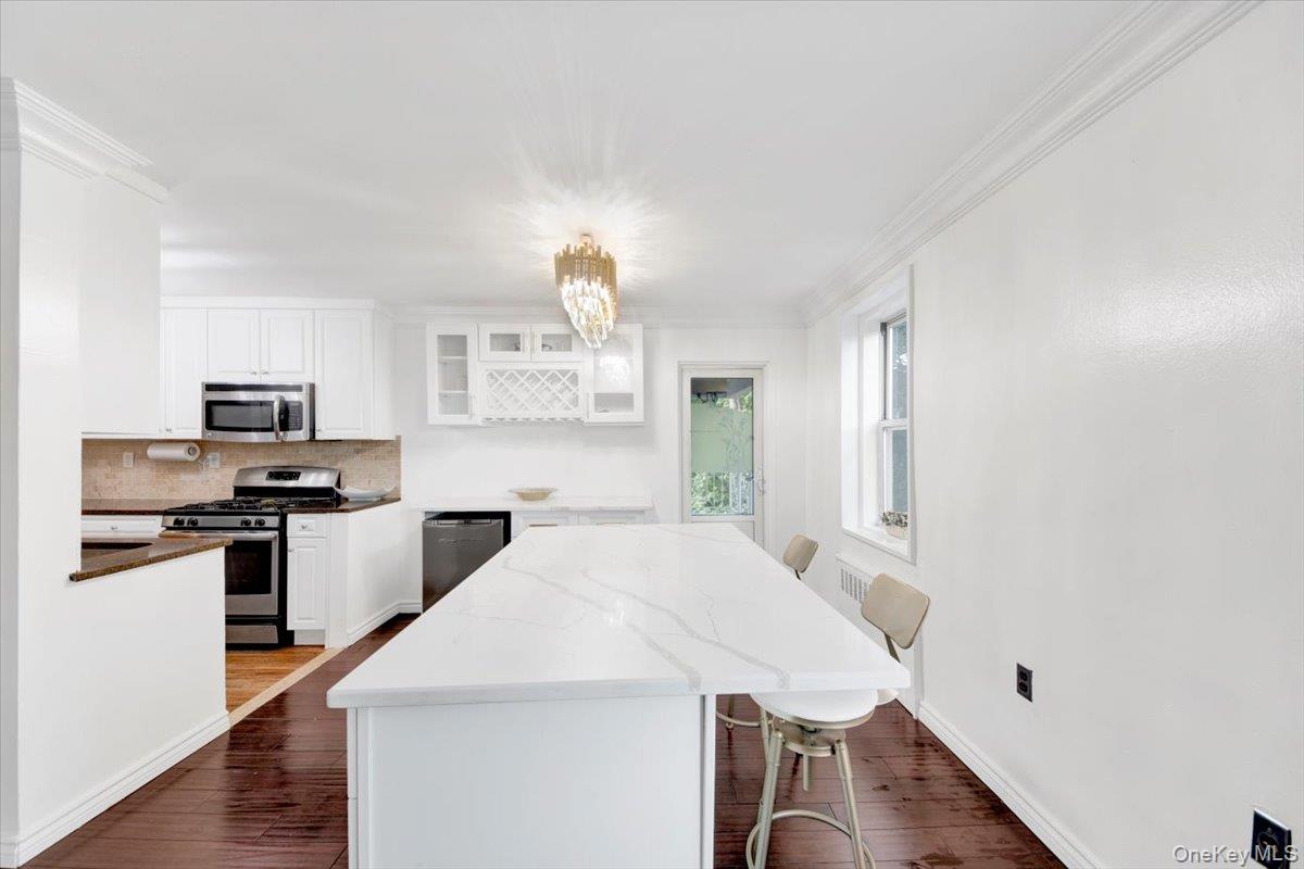 1 Balint Drive 366 Yonkers Yonkers, NY 10710