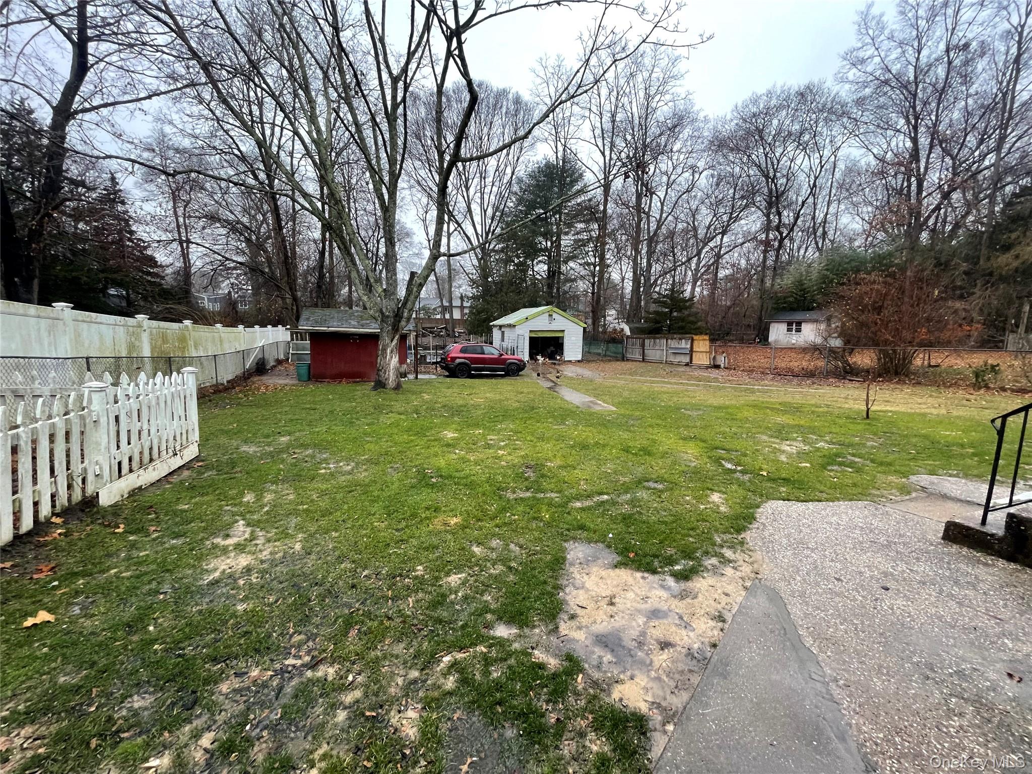 30 Oakcrest Avenue Middle Island Middle Island, NY 11953