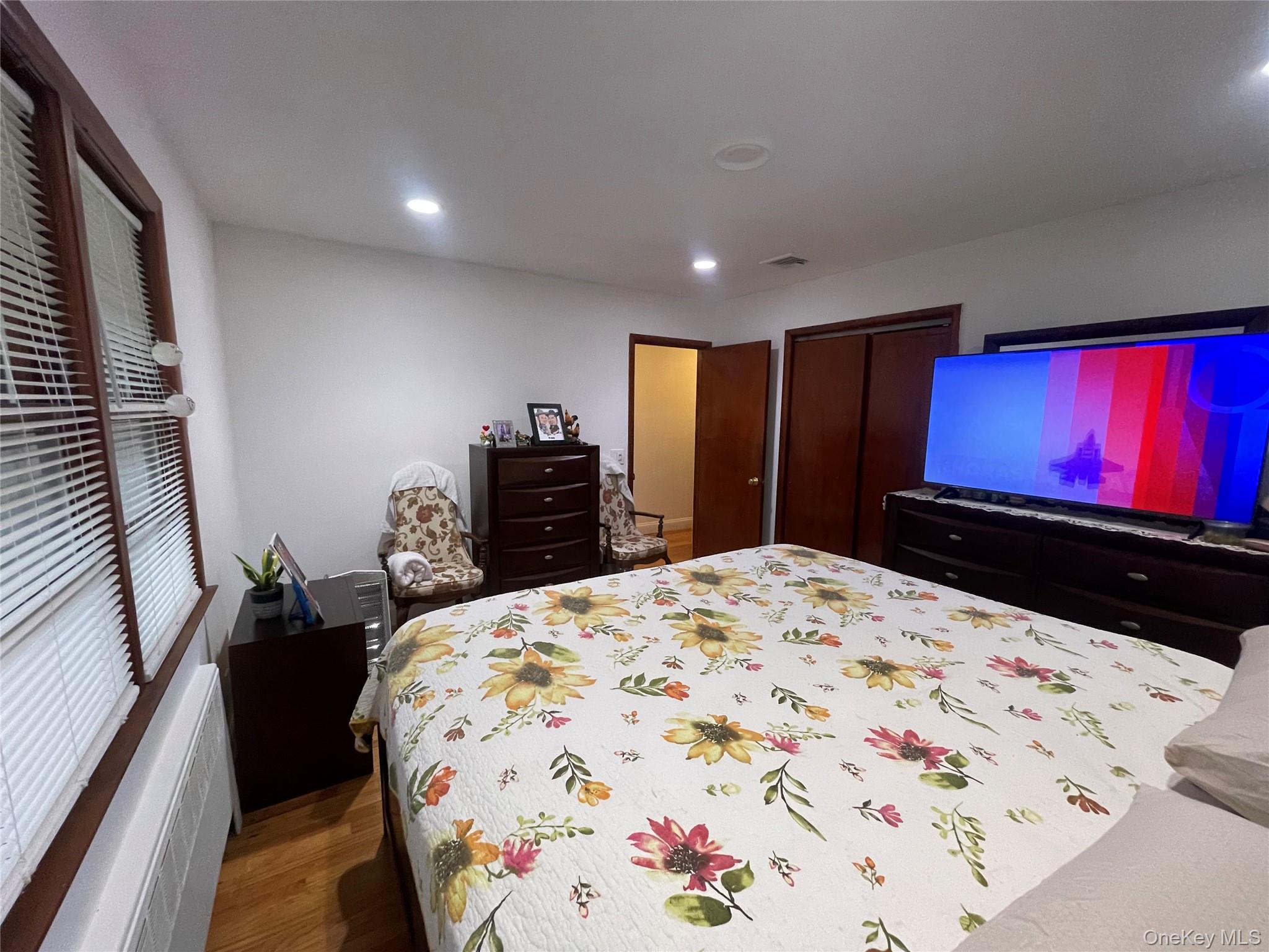 30 Oakcrest Avenue Middle Island Middle Island, NY 11953