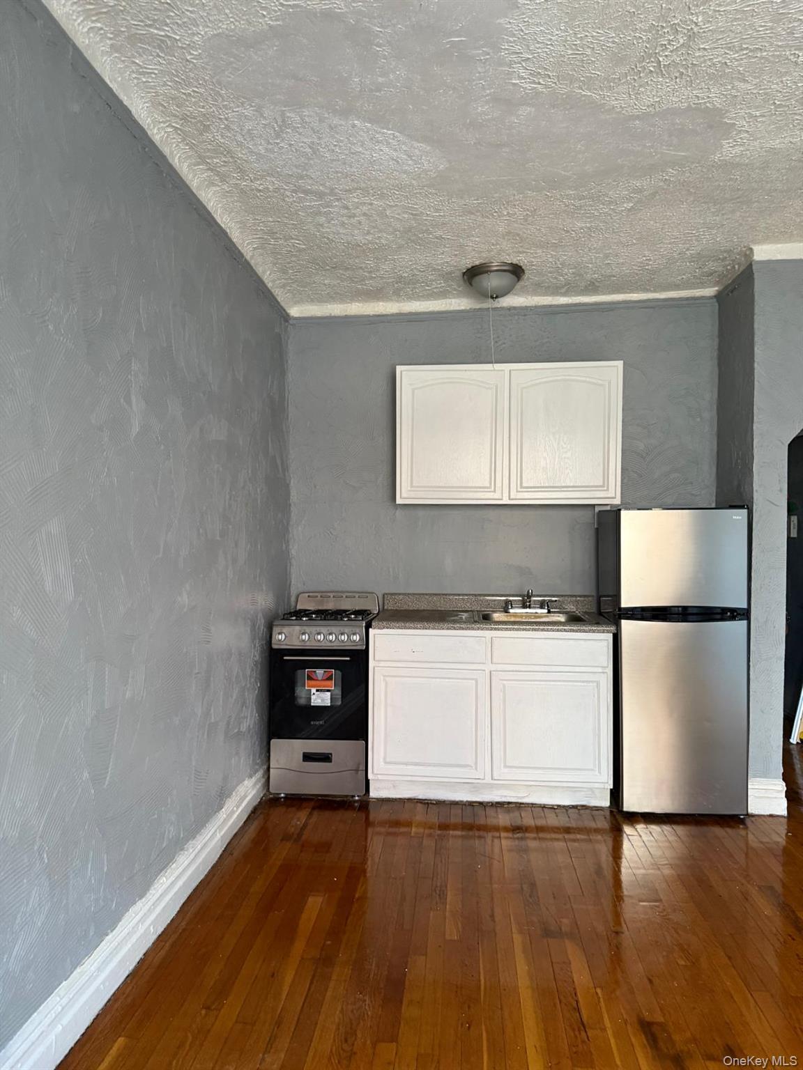 835 Fox Street Bronx, NY 10459