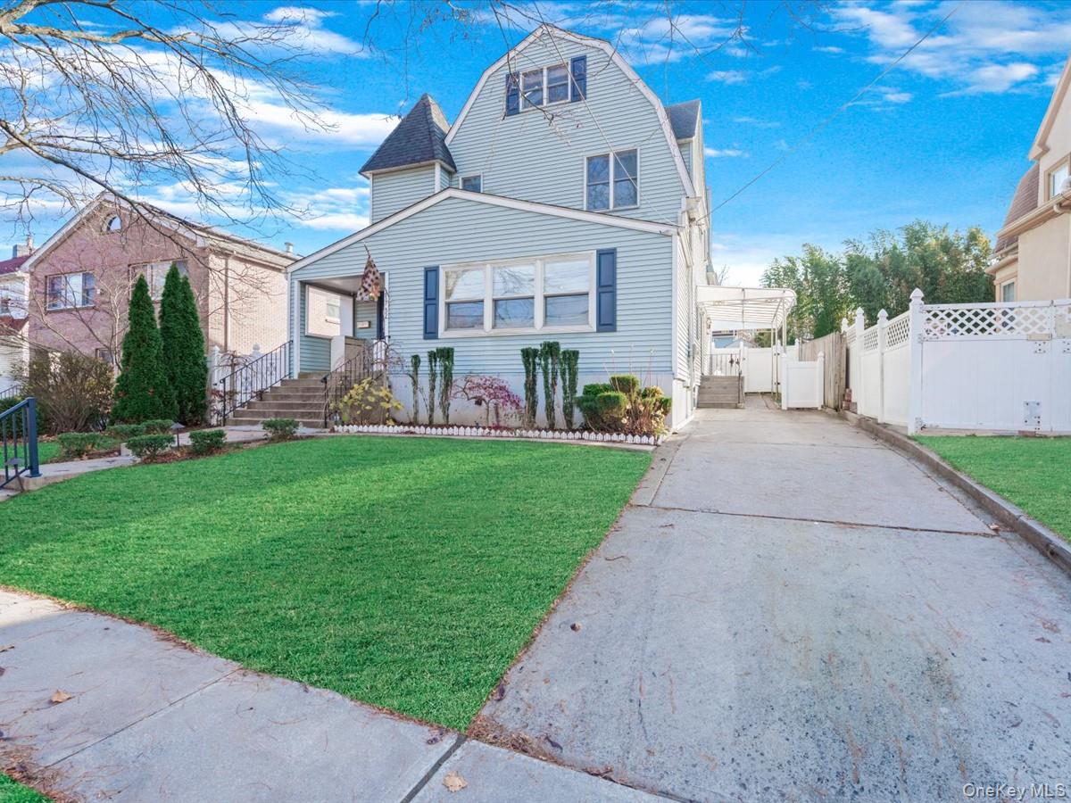 217-32 Corbett Road Bayside Bayside, NY 11361