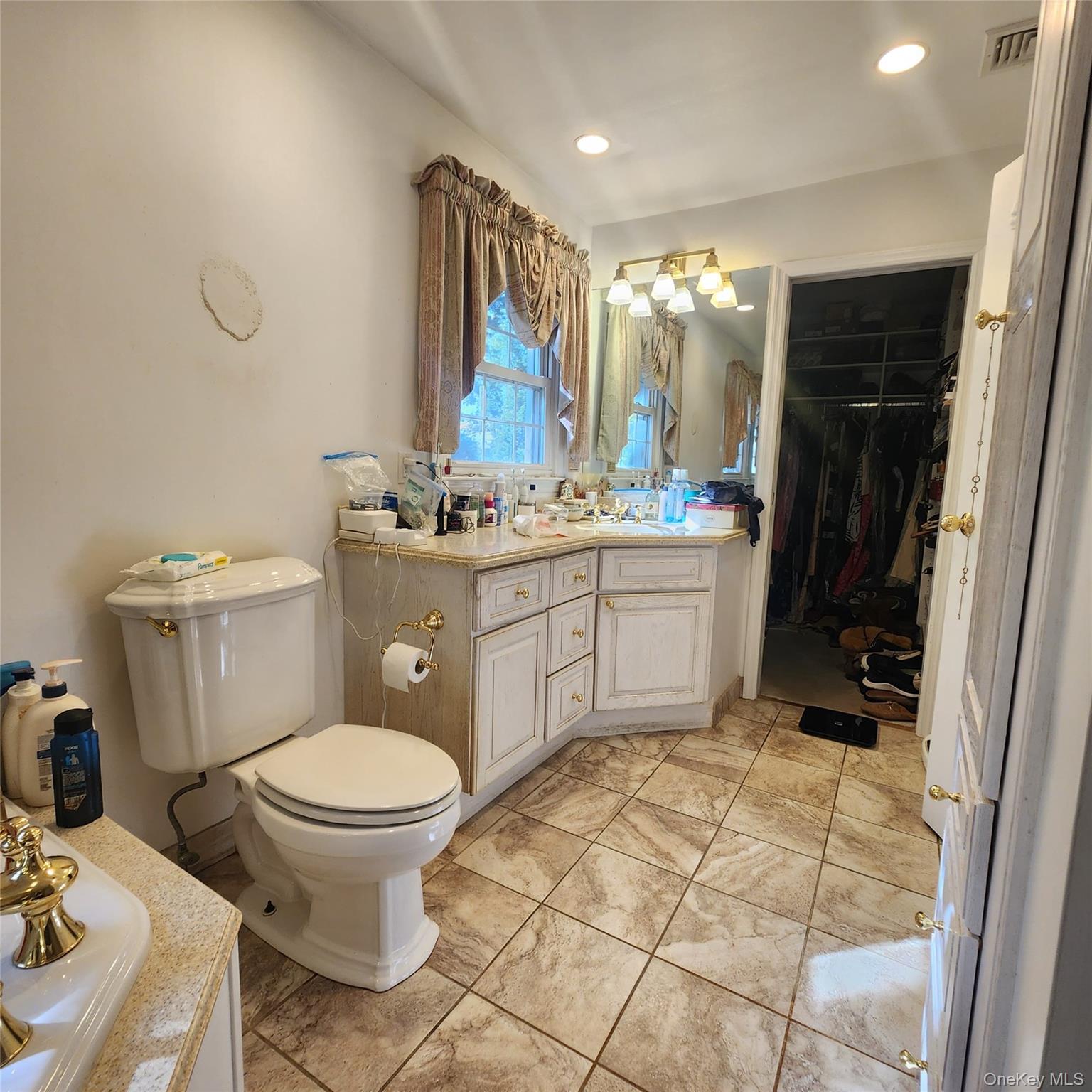 24 Highridge Road Hartsdale Hartsdale, NY 10530