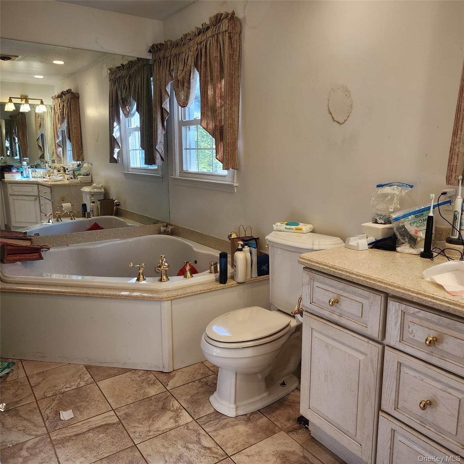 24 Highridge Road Hartsdale Hartsdale, NY 10530