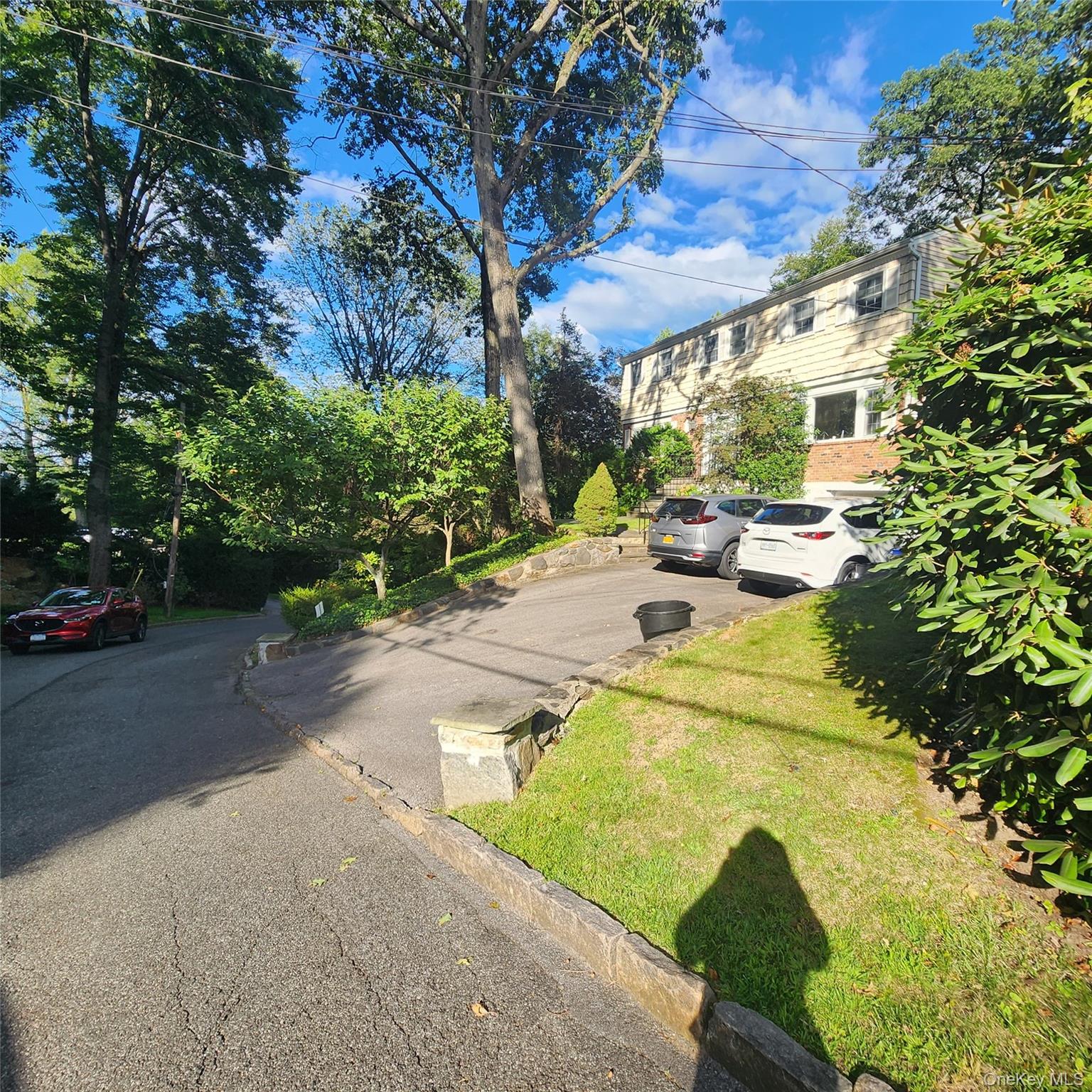 24 Highridge Road Hartsdale Hartsdale, NY 10530