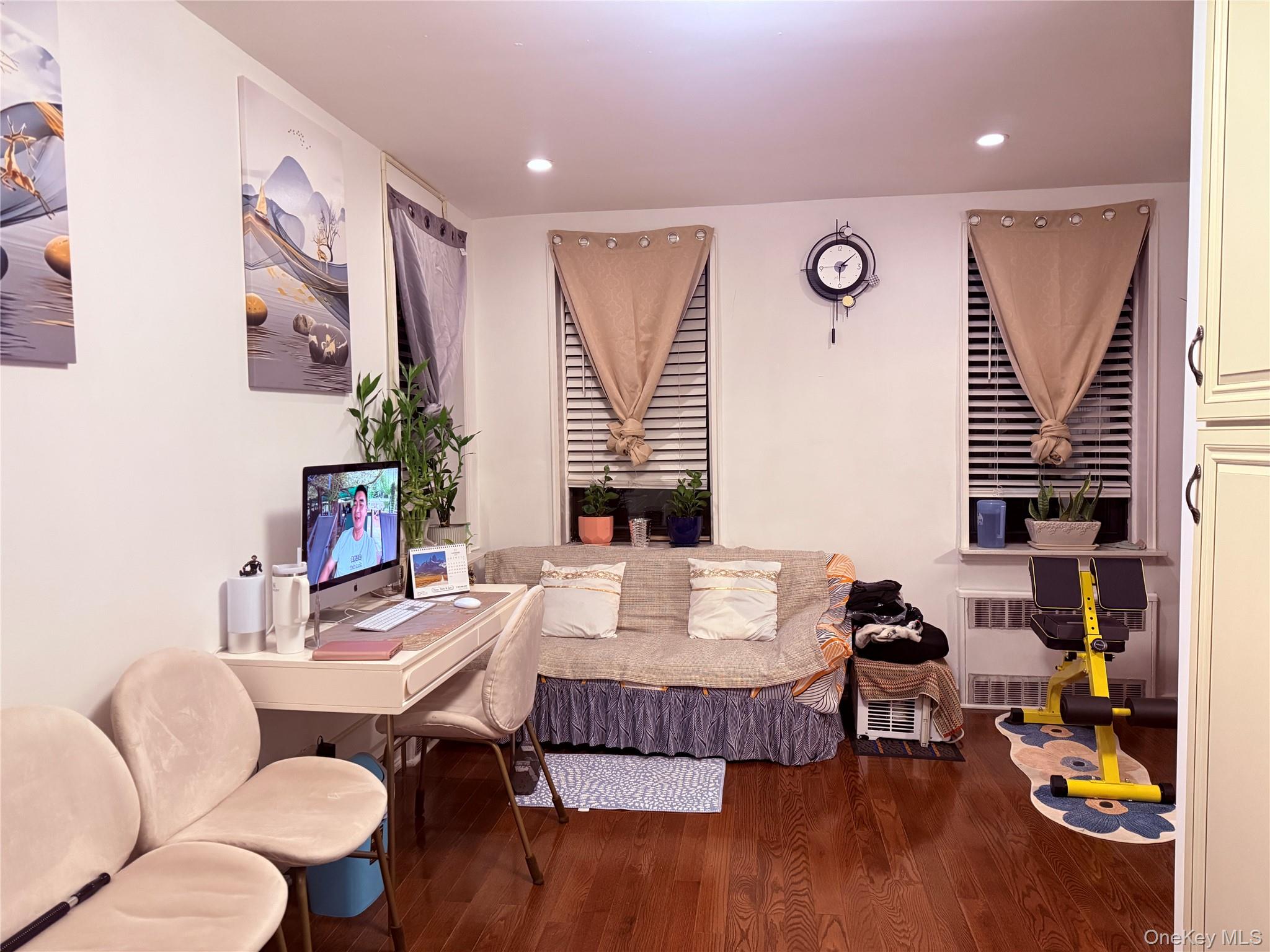 144-54 Sanford Avenue 55 Flushing Flushing, NY 11354